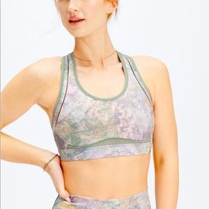 Fabletics Belle High-Impact Sports Bra
